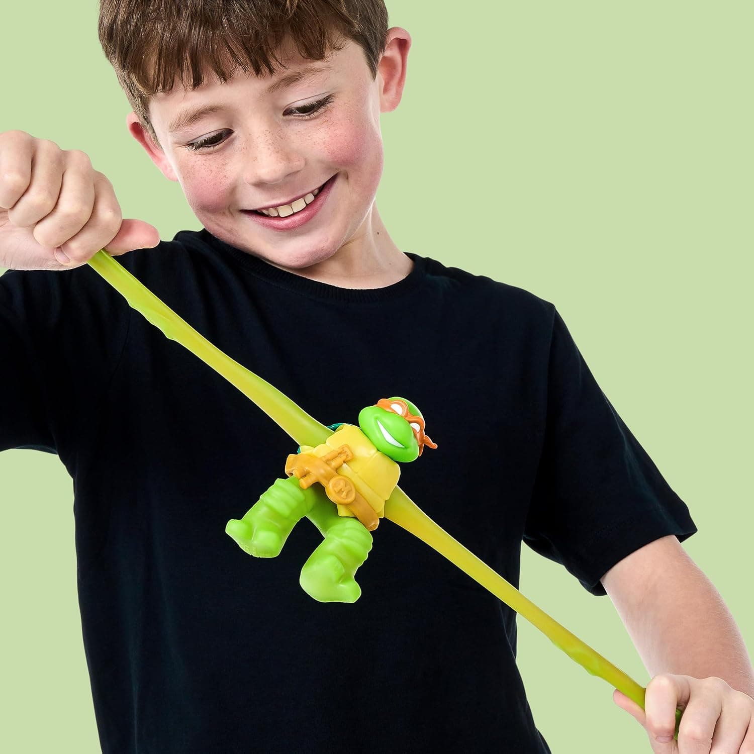 فیگور اسباببازی Heroes of Goo Jit Zu از مجموعه Teenage Mutant Ninja Turtles مدل Turtle Power Team Up، 2 Pack، Donatello و Michelangelo، کشسان تا 3 برابر اندازه فیگور اسباببازی Heroes of Goo Jit Zu از مجموعه Teenage Mutant Ninja Turtles مدل Turtle Power Team Up، 2 Pack، Donatello و Michelangelo، کشسان تا 3 برابر اندازه