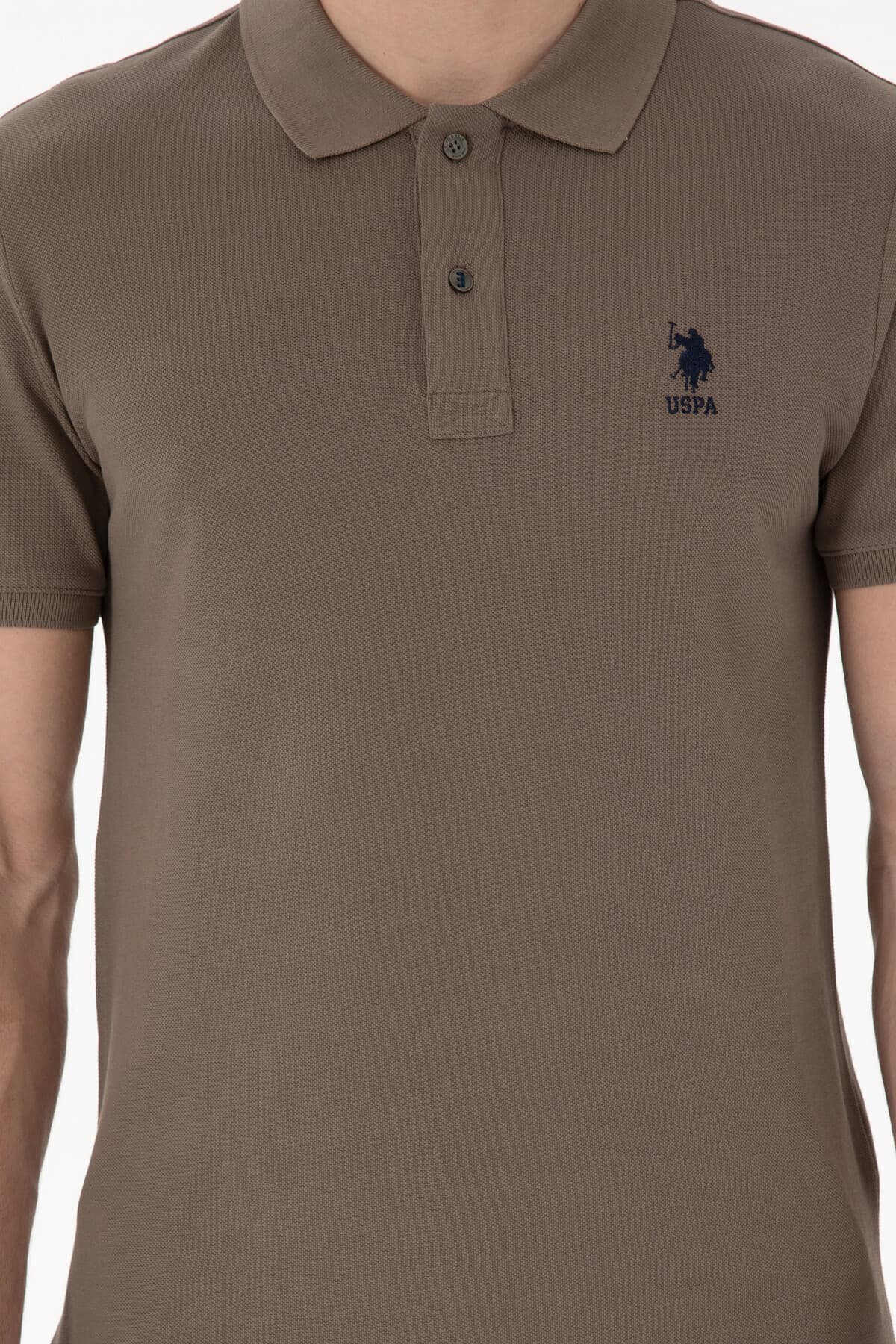 تیشرت مردانه U.S. Polo Assn. یقه پولو فیت اسلیم ساده قهوهای روشن مدل 50298041-VR052 تیشرت مردانه U.S. Polo Assn. یقه پولو فیت اسلیم ساده قهوهای روشن مدل 50298041-VR052