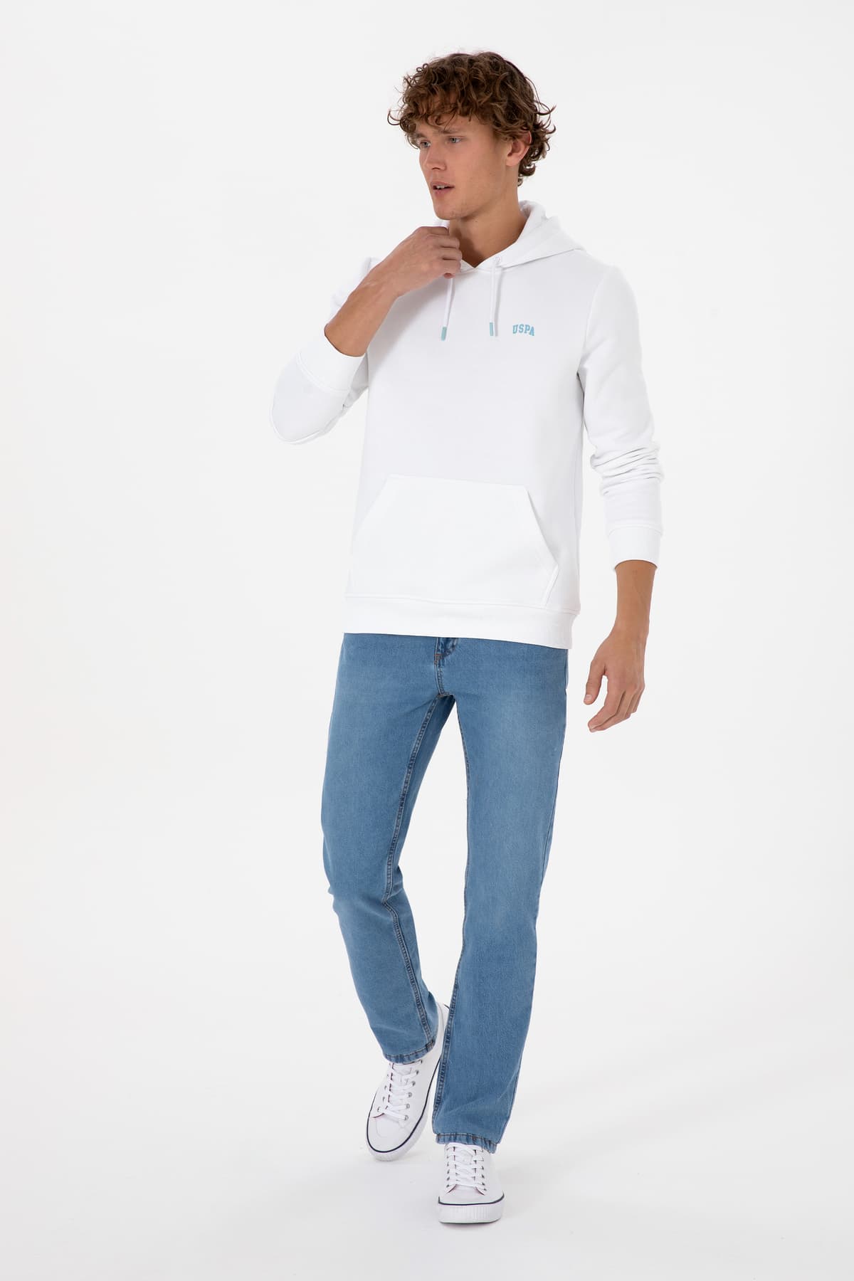 سویشرت مردانه U.S. Polo Assn. فیت معمولی هودیدار شاردوندار سفید مدل 50315582-VR013 سویشرت مردانه U.S. Polo Assn. فیت معمولی هودیدار شاردوندار سفید مدل 50315582-VR013