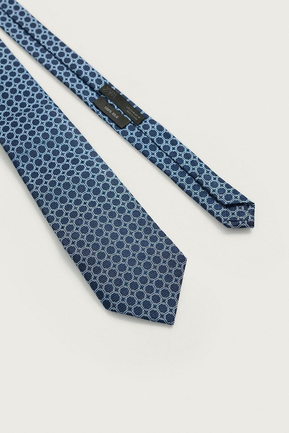 کراوات مردانه Zara ابریشمی %100 ژاکارد هندسی کراوات مردانه Zara ابریشمی %100 ژاکارد هندسی