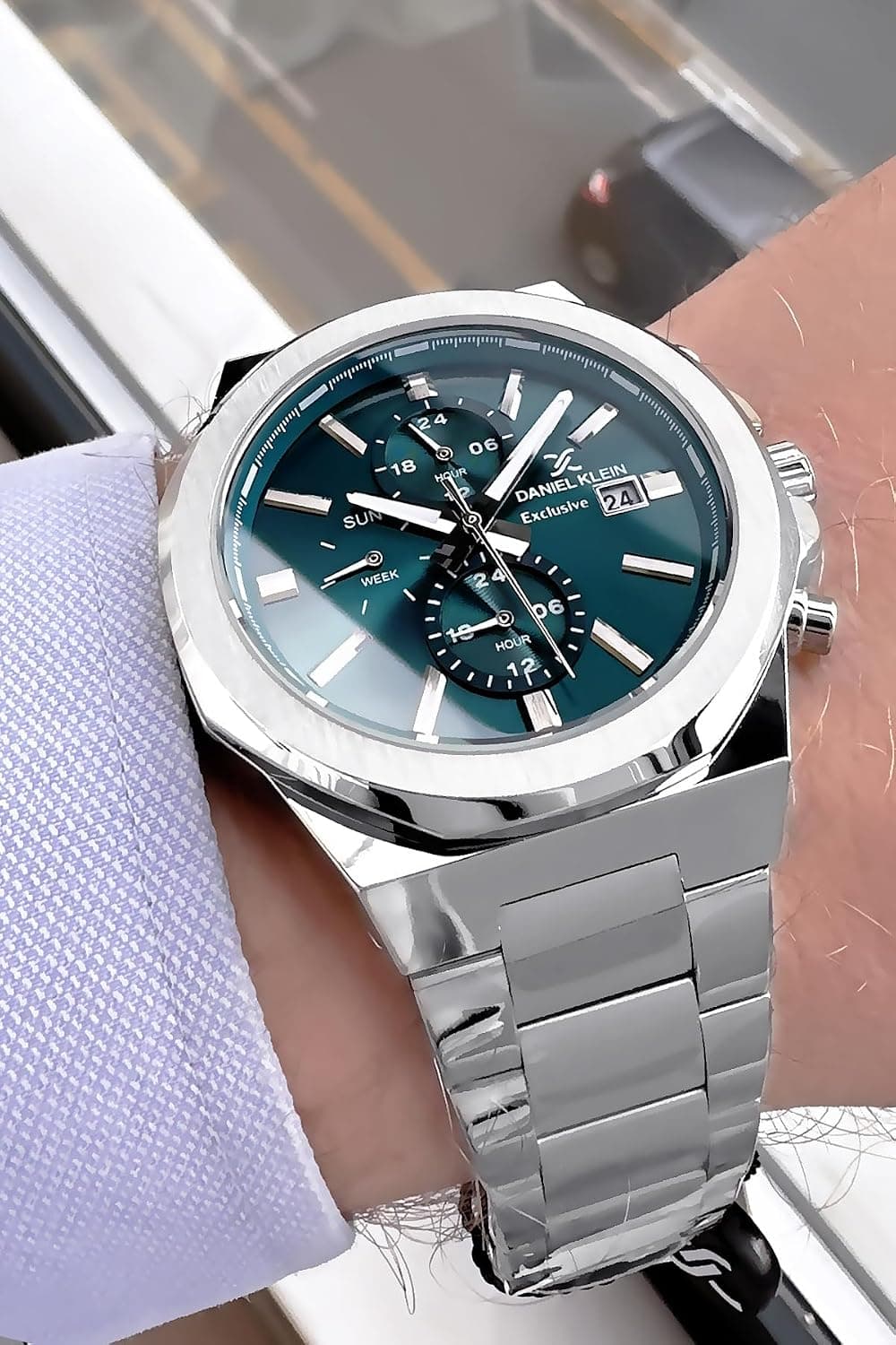 ساعت مردانه Daniel Klein Exclusive ضد آب 3 ATM نقرهای بند فولادی مدل DKE2124C2 ساعت مردانه Daniel Klein Exclusive ضد آب 3 ATM نقرهای بند فولادی مدل DKE2124C2