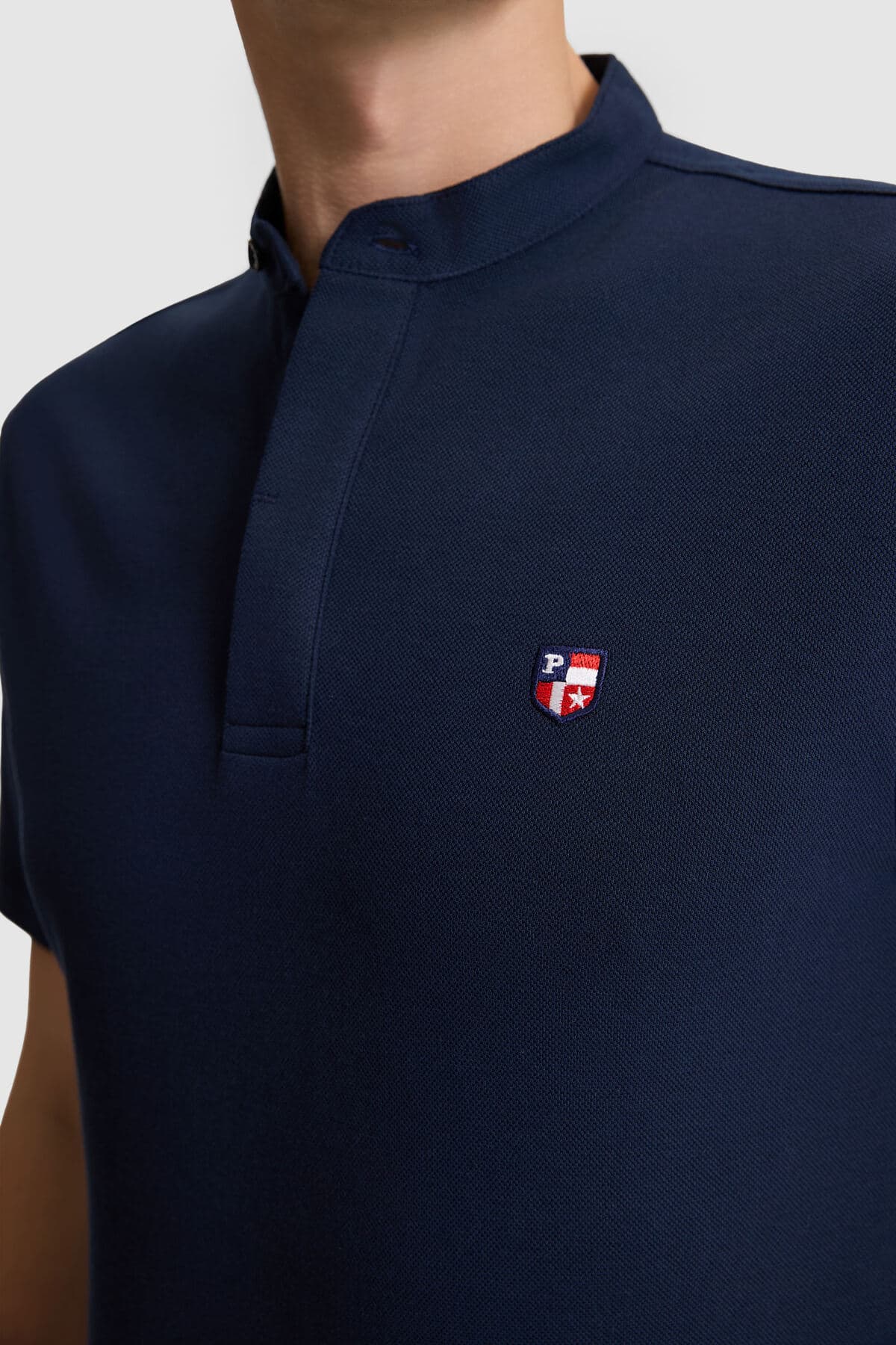 تیشرت مردانه U.S. Polo Assn. سرمهای فیت رگولار یقه هاکیم مدل 50326980-VR033 تیشرت مردانه U.S. Polo Assn. سرمهای فیت رگولار یقه هاکیم مدل 50326980-VR033