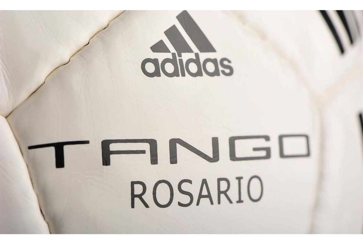 توپ فوتبال adidas مدل Tango Rosario شماره 5 توپ فوتبال adidas مدل Tango Rosario شماره 5