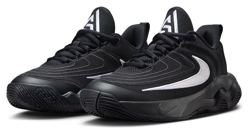 کفش بسکتبال بچگانه Nike سیاه مدل Giannis Immortality 4 GS کفش بسکتبال بچگانه Nike سیاه مدل Giannis Immortality 4 GS