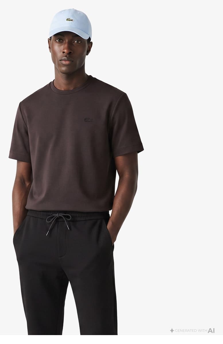 تیشرت مردانه Lacoste اورسایز یقه گرد قهوهای تیشرت مردانه Lacoste اورسایز یقه گرد قهوهای