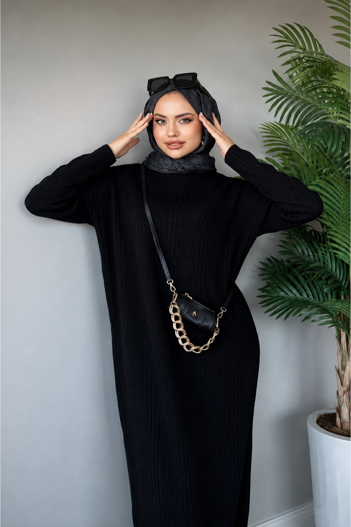 پیراهن بافت Gülce moda شیاردار مشکی پیراهن بافت Gülce moda شیاردار مشکی