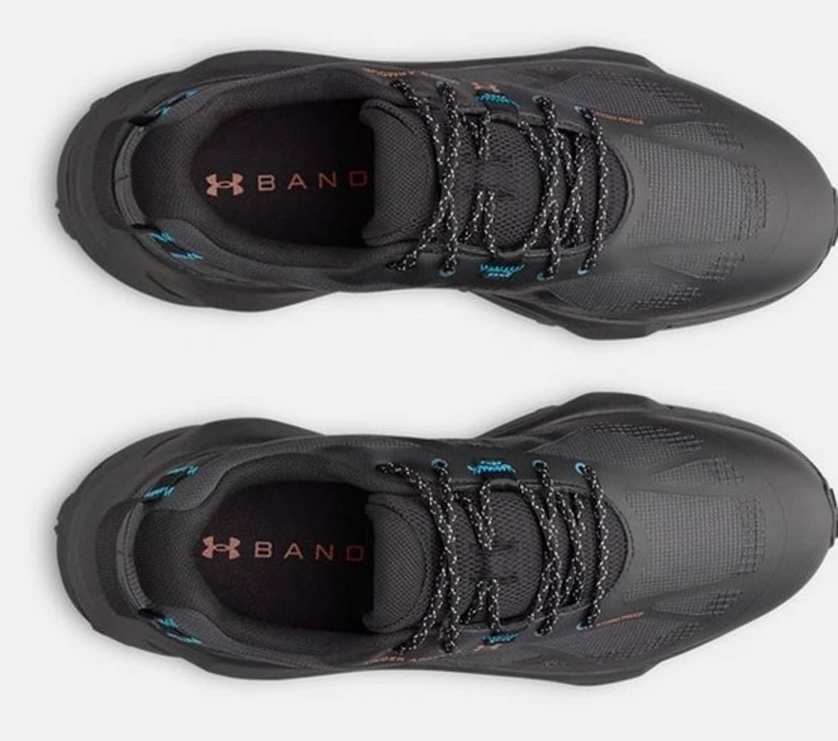 کفش مردانه Under Armour ضد آب مشکی Charged Bandit 4 مدل 6010415-001 کفش مردانه Under Armour ضد آب مشکی Charged Bandit 4 مدل 6010415-001