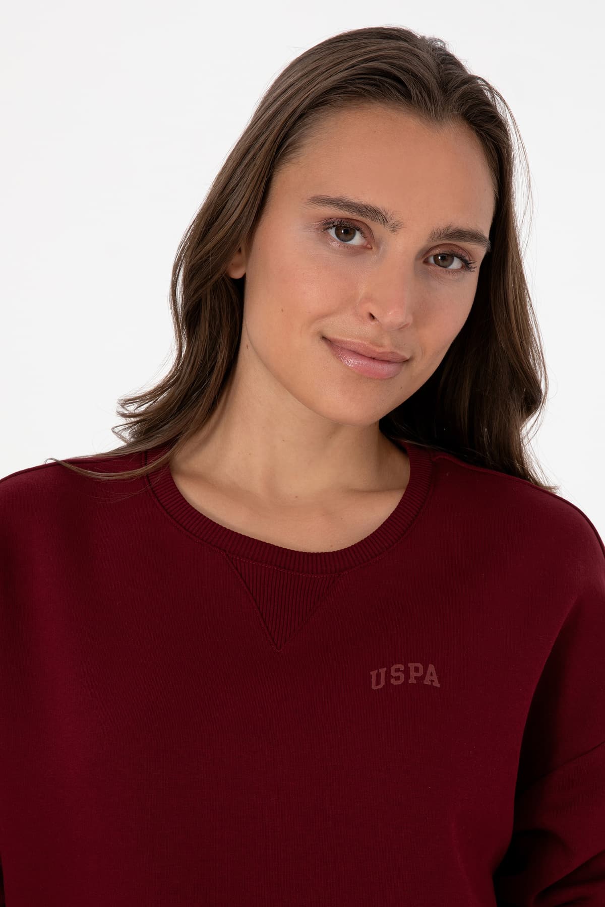 سویشرت زنانه U.S. Polo Assn. یقه گرد پرزدار زرشکی مدل 50313586-VR014 سویشرت زنانه U.S. Polo Assn. یقه گرد پرزدار زرشکی مدل 50313586-VR014