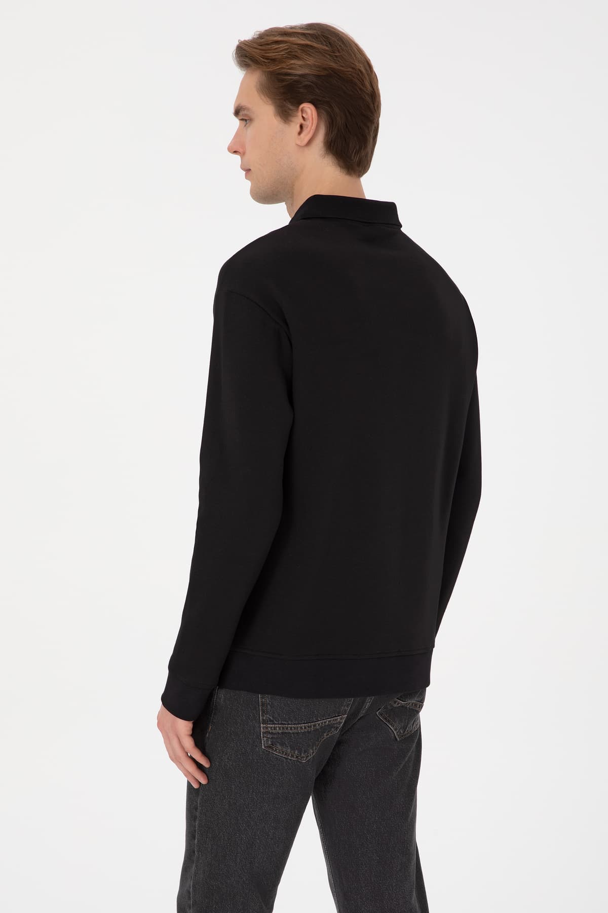 سویشرت مردانه U.S. Polo Assn. نیم زیپ فیت راحت مشکی مدل 50316484-VR046 سویشرت مردانه U.S. Polo Assn. نیم زیپ فیت راحت مشکی مدل 50316484-VR046