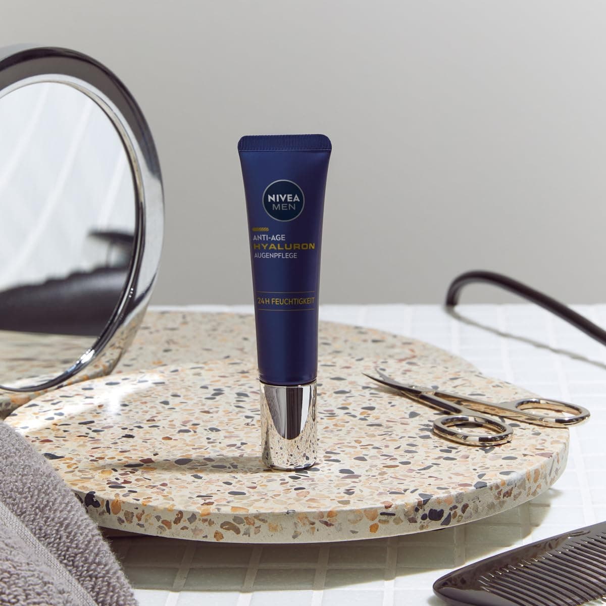 کرم دور چشم مردانه NIVEA MEN ضد چروک با هیالورونیک اسید 15ml کرم دور چشم مردانه NIVEA MEN ضد چروک با هیالورونیک اسید 15ml