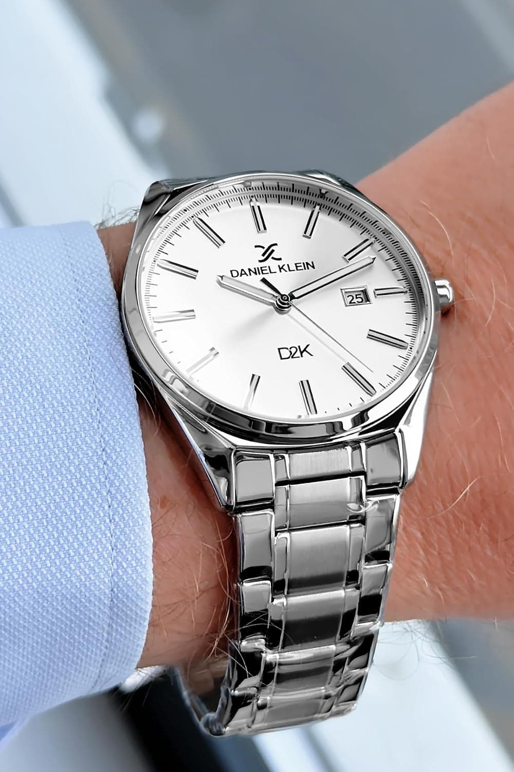 ساعت مردانه Daniel Klein ضدآب 3 ATM بند فولادی نقرهای مدل DKE2056C6 ساعت مردانه Daniel Klein ضدآب 3 ATM بند فولادی نقرهای مدل DKE2056C6