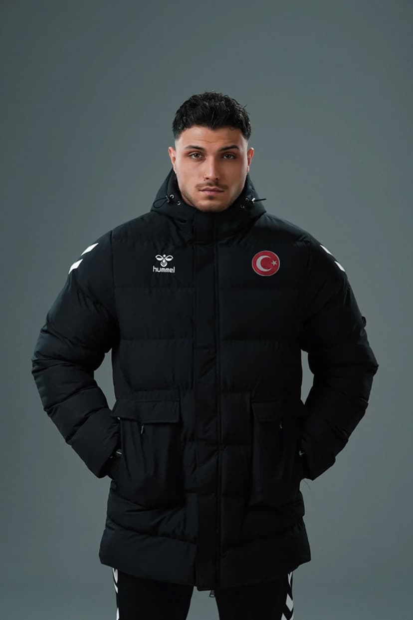کاپشن مردانه hummel Milli Takım Line مشکی کاپشن مردانه hummel Milli Takım Line مشکی