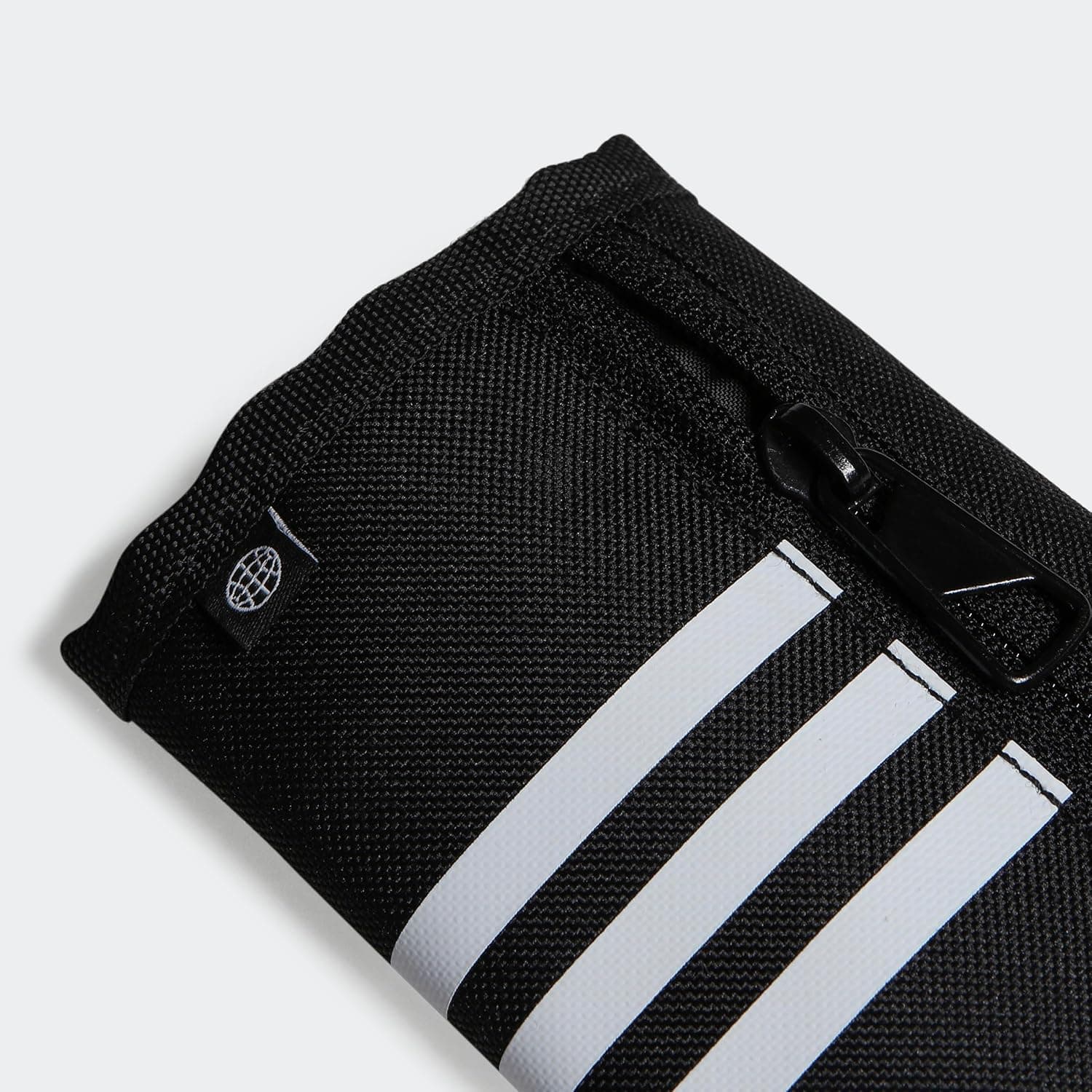 کیف پول مردانه adidas Tr Wallet مشکی مدل HT4750 کیف پول مردانه adidas Tr Wallet مشکی مدل HT4750
