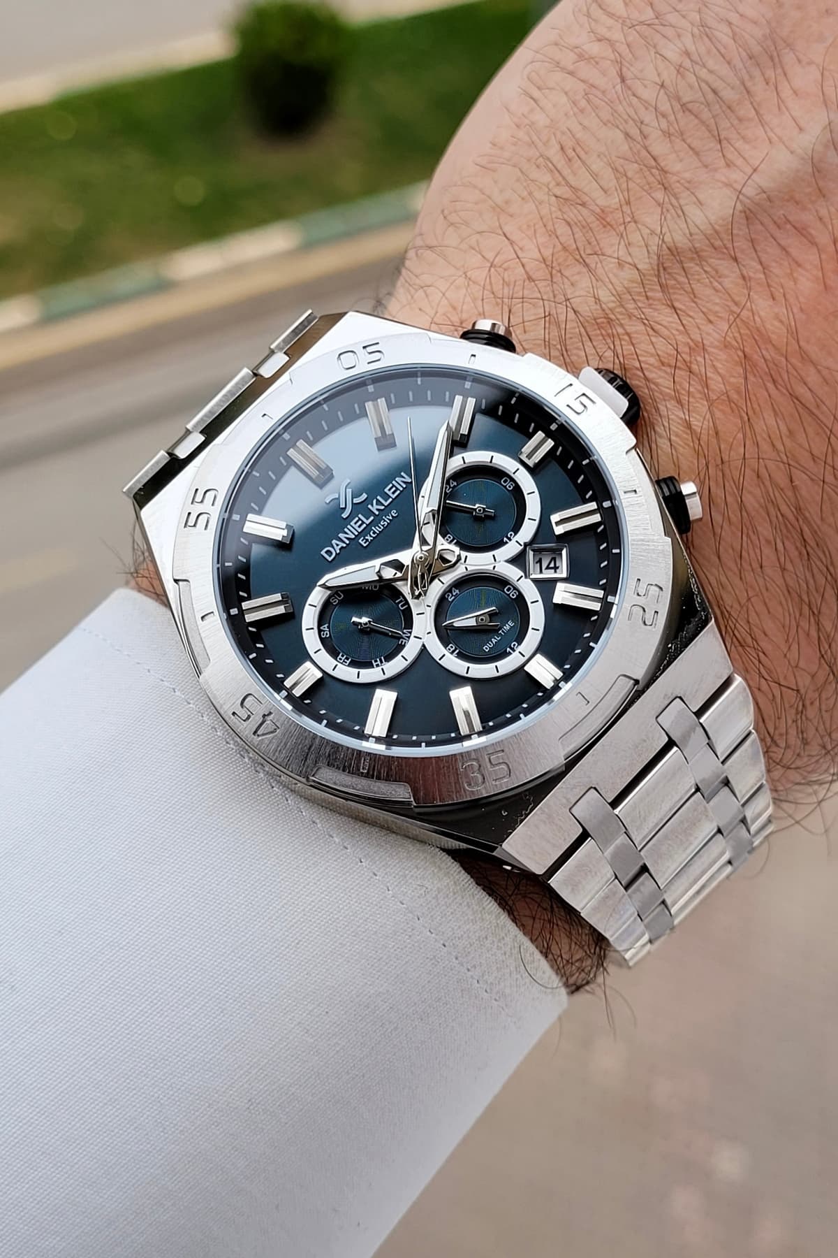 ساعت مچی مردانه Daniel Klein بند قابل تنظیم 44 mm فانکشنال ساعت مچی مردانه Daniel Klein بند قابل تنظیم 44 mm فانکشنال
