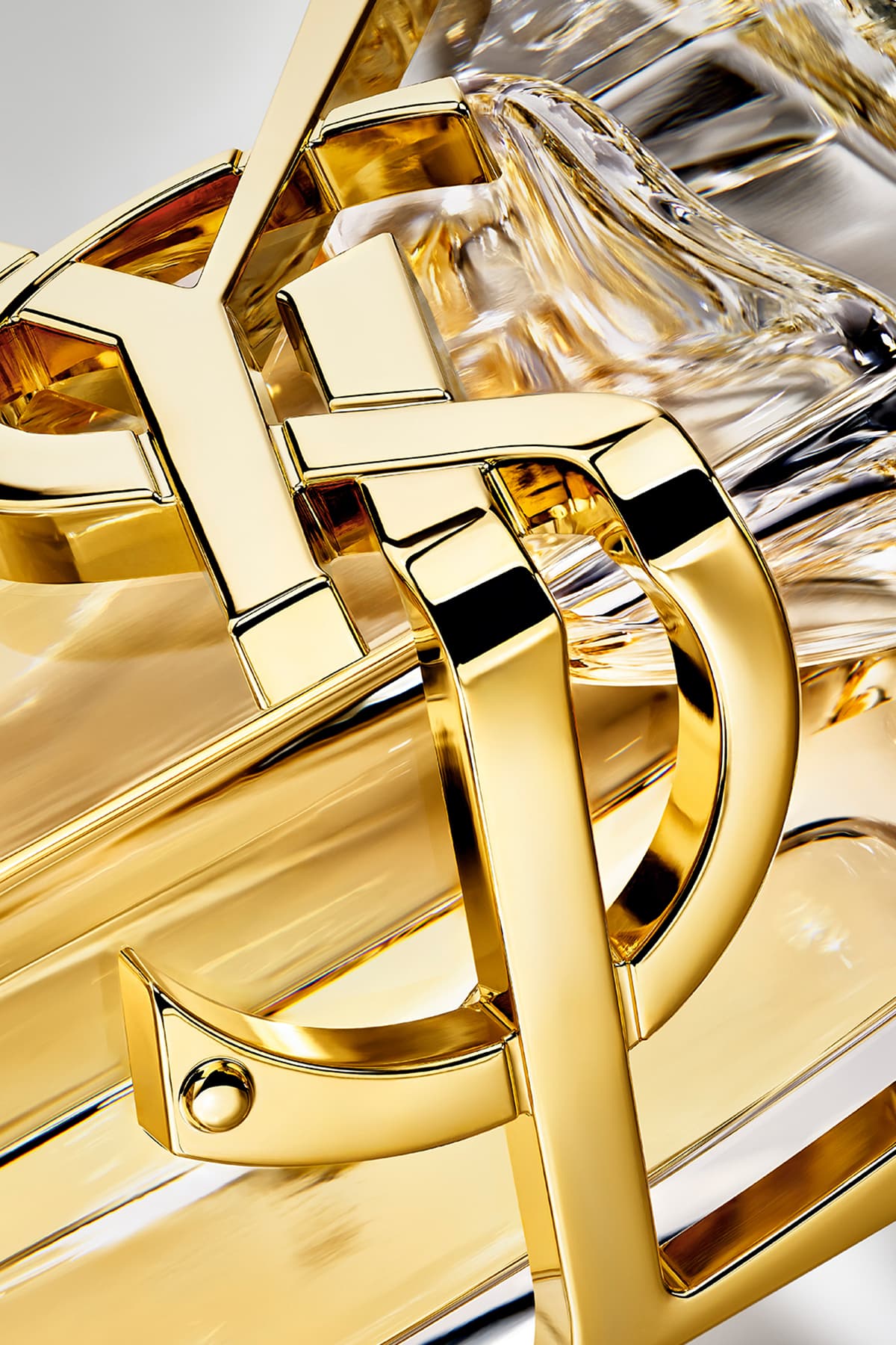 عطر زنانه Yves Saint Laurent Libre EDP 30 ml مدل 3614272648401 عطر زنانه Yves Saint Laurent Libre EDP 30 ml مدل 3614272648401