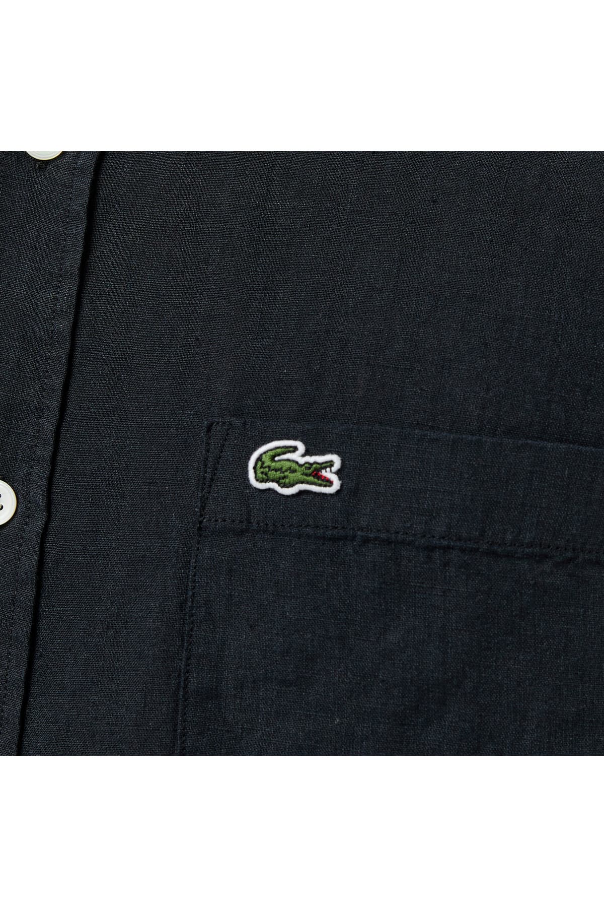 پیراهن مردانه Lacoste کتان مشکی آستین کوتاه یقه دکمهدار فیت معمولی پیراهن مردانه Lacoste کتان مشکی آستین کوتاه یقه دکمهدار فیت معمولی