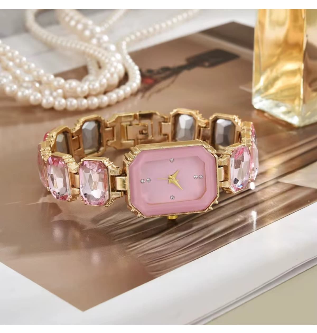 ساعت مچی زنانه pullmarkt با نگین درشت و بسته هدیه ساعت مچی زنانه pullmarkt با نگین درشت و بسته هدیه