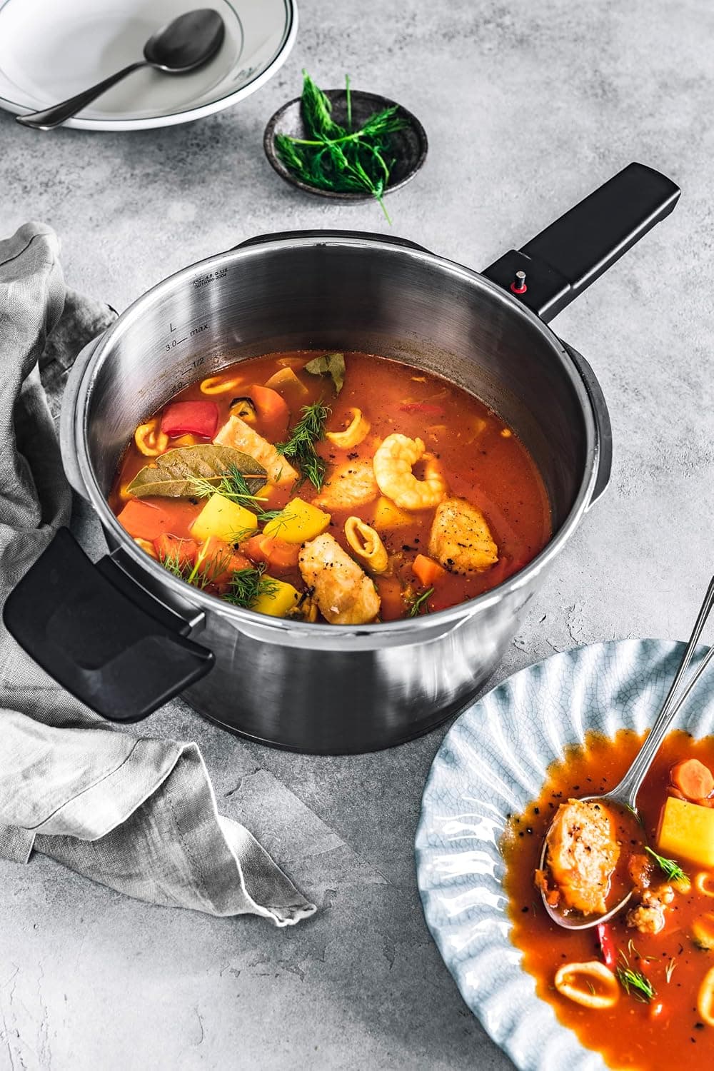 زودپز Fissler Vitaquick با ظرفیت 6Lt زودپز Fissler Vitaquick با ظرفیت 6Lt