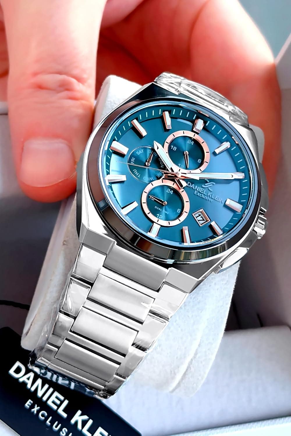 ساعت مردانه Daniel Klein کوردون فولادی صفحه آبی تقویمدار 3 ATM ضد آب ساعت مردانه Daniel Klein کوردون فولادی صفحه آبی تقویمدار 3 ATM ضد آب