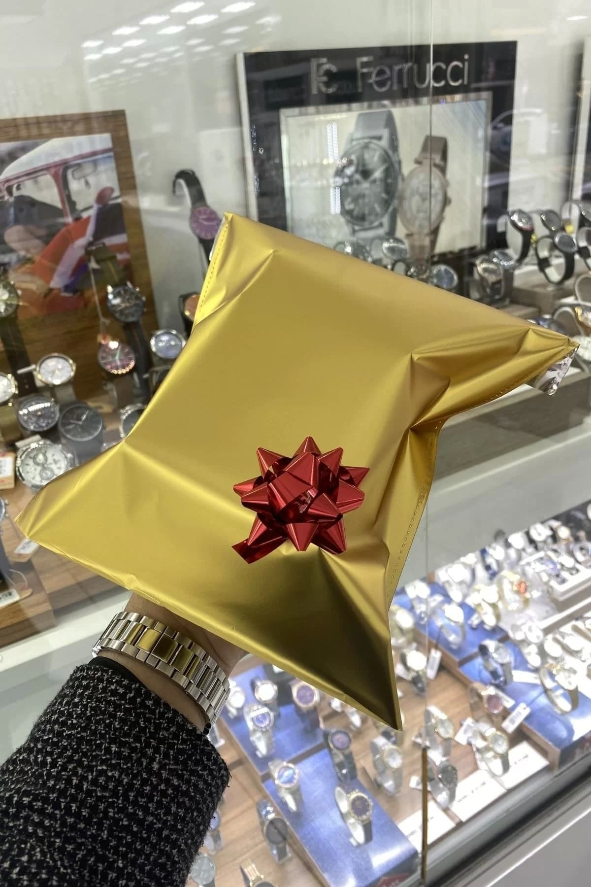 ساعت مردانه Daniel Klein تقویمدار بند چرمی مشکی کیس فولادی مدل zmdk ساعت مردانه Daniel Klein تقویمدار بند چرمی مشکی کیس فولادی مدل zmdk