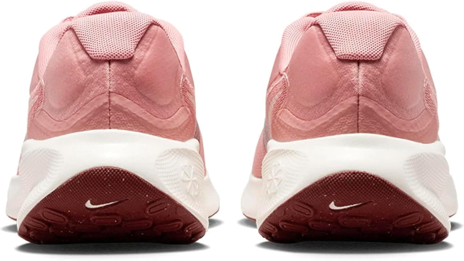 کفش دویدن زنانه Nike Revolution 7 صورتی سایز 38 کفش دویدن زنانه Nike Revolution 7 صورتی سایز 38