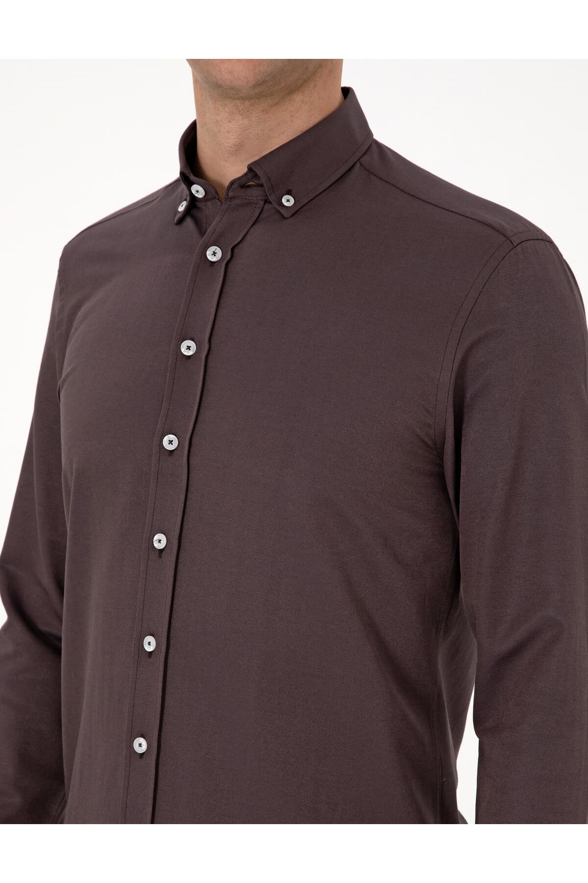 پیراهن مردانه Pierre Cardin قهوهای تیره فیت معمولی آستین بلند مدل 50311487-VR084 پیراهن مردانه Pierre Cardin قهوهای تیره فیت معمولی آستین بلند مدل 50311487-VR084