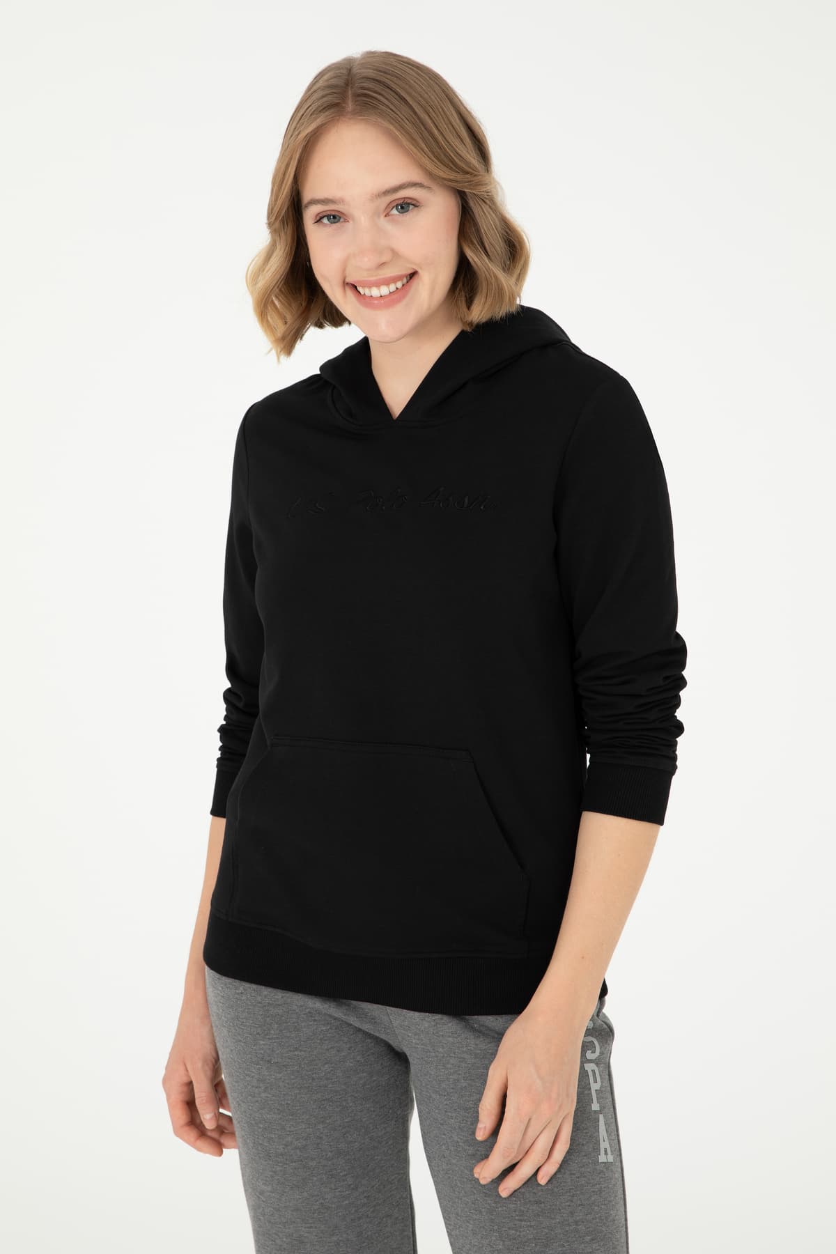 سویشرت زنانه U.S. Polo Assn. کلاهدار مشکی مدل 50296947-VR046 سویشرت زنانه U.S. Polo Assn. کلاهدار مشکی مدل 50296947-VR046