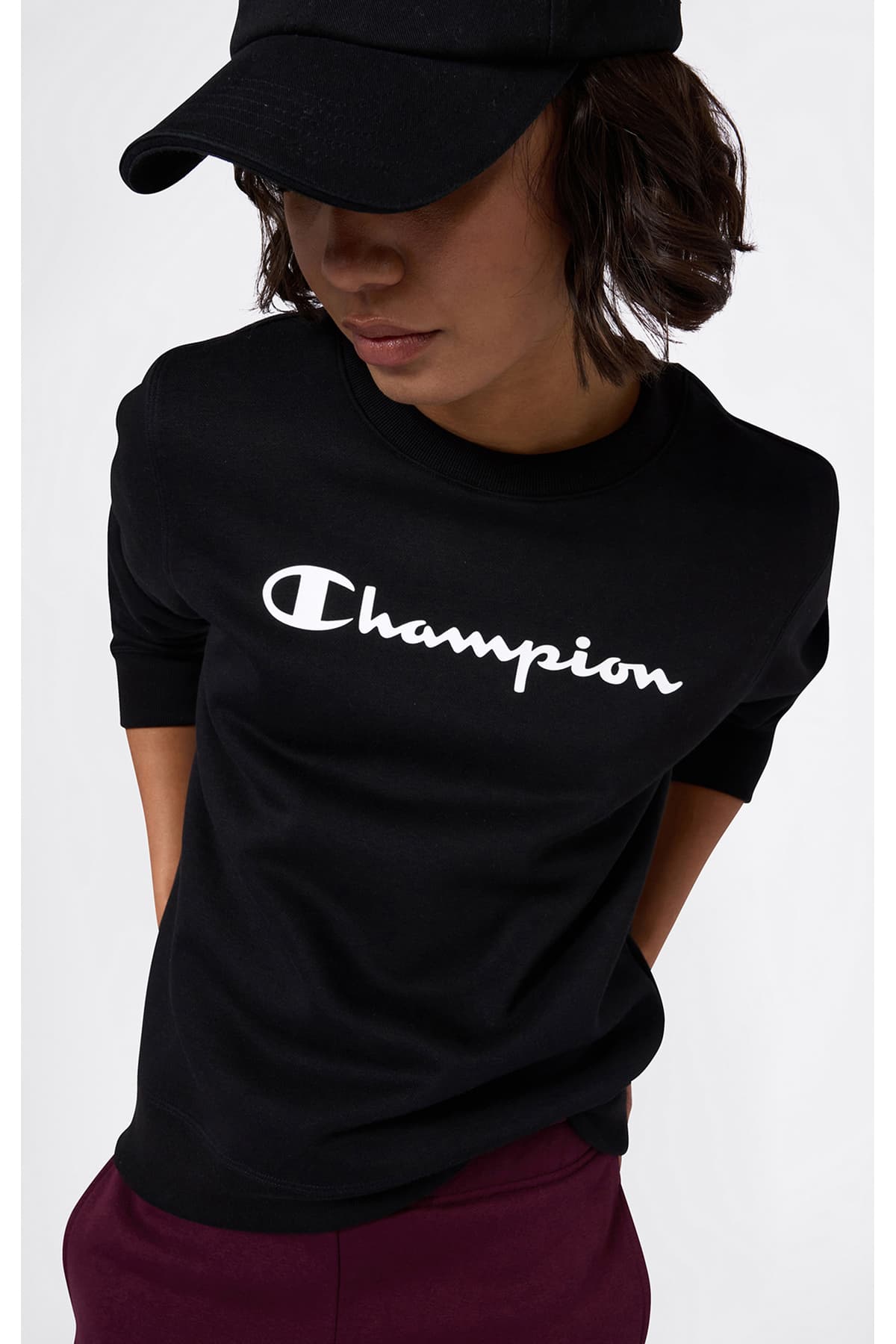 سوئیشرت زنانه Champion یقه گرد Script Shop سیاه مدل 118426-KK001 سوئیشرت زنانه Champion یقه گرد Script Shop سیاه مدل 118426-KK001