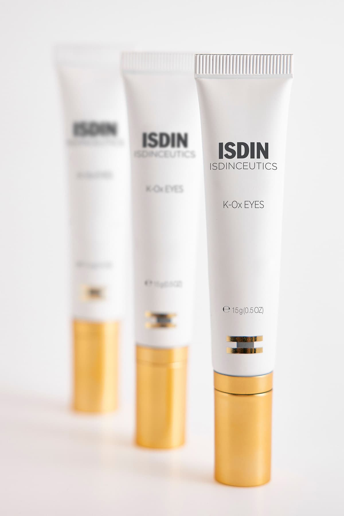 کرم دور چشم ISDIN K-ox Eyes مرطوبکننده و روشنکننده ضد تیرگی 15ml کرم دور چشم ISDIN K-ox Eyes مرطوبکننده و روشنکننده ضد تیرگی 15ml