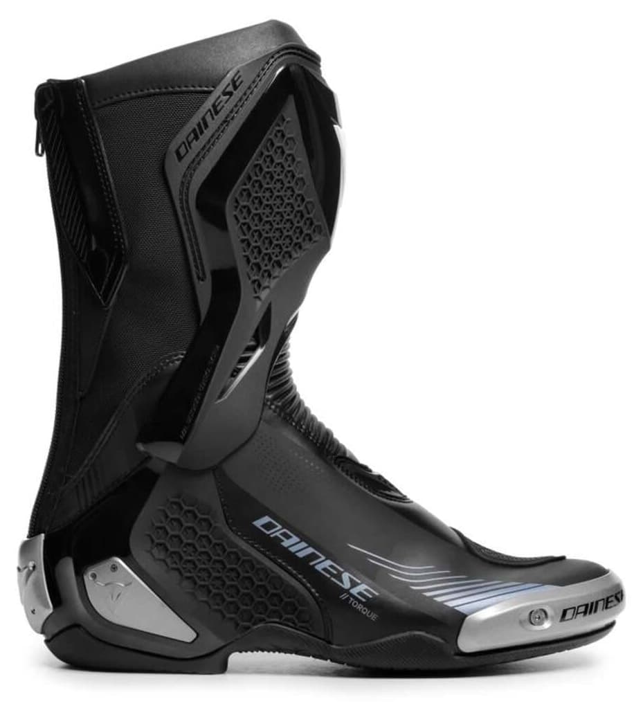بوت موتورسواری مردانه Dainese چرمی مشکی مدل Torque 4 بوت موتورسواری مردانه Dainese چرمی مشکی مدل Torque 4