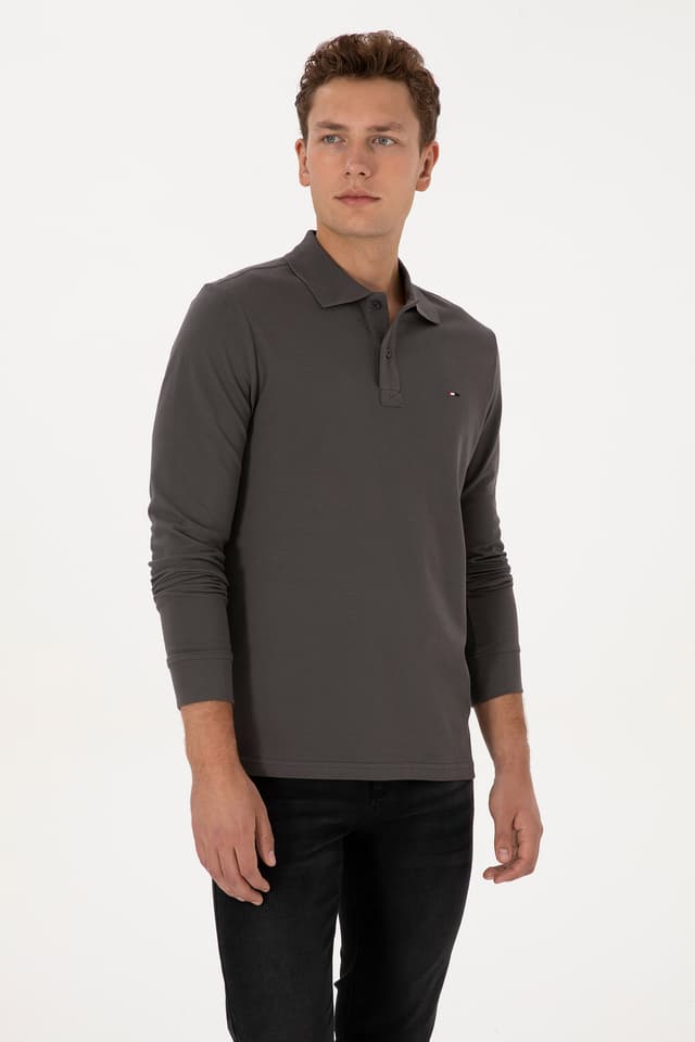 سویشرت مردانه U.S. Polo Assn. فیت معمولی یقه پولو خاکستری بیسیک مدل 50315941-VR024 سویشرت مردانه U.S. Polo Assn. فیت معمولی یقه پولو خاکستری بیسیک مدل 50315941-VR024