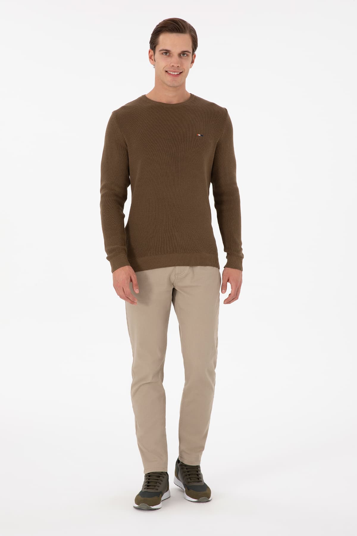 پلیور مردانه U.S. Polo Assn. Slim Fit یقه گرد خاکی ساده مدل 50298282-VR027 پلیور مردانه U.S. Polo Assn. Slim Fit یقه گرد خاکی ساده مدل 50298282-VR027