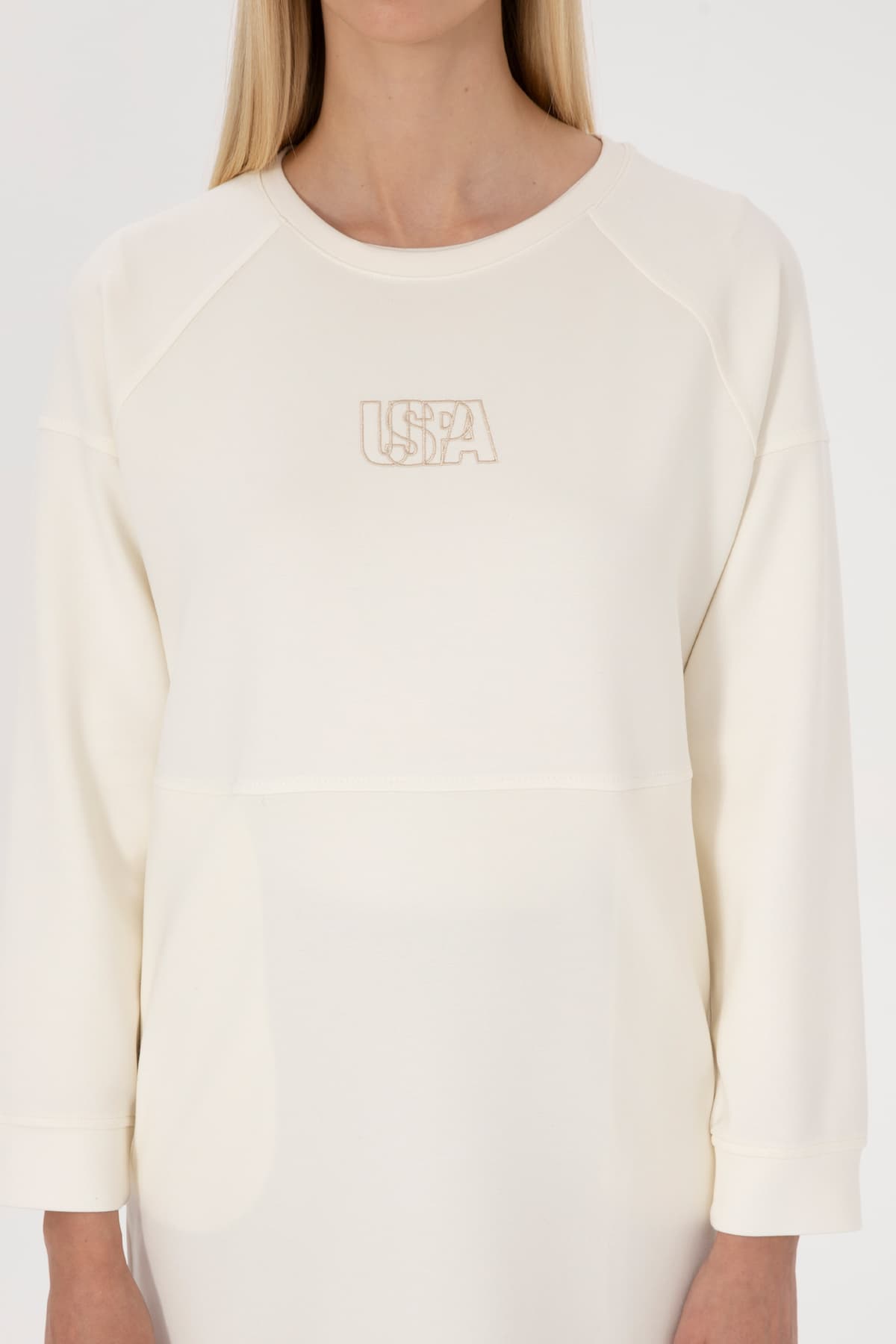 سوئیشرت زنانه U.S. Polo Assn. کرم بلند یقه گرد مدل 50315623-VR256 سوئیشرت زنانه U.S. Polo Assn. کرم بلند یقه گرد مدل 50315623-VR256