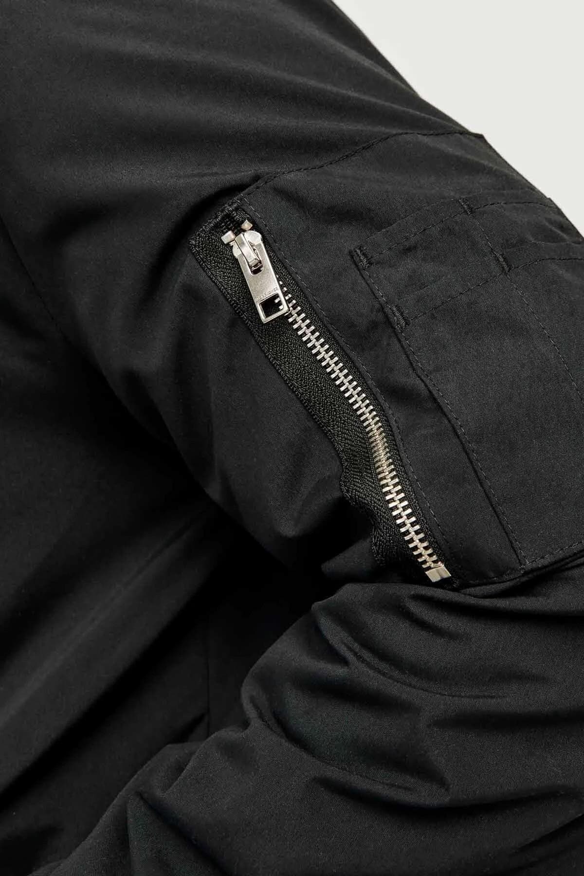 ژاکت بامبر مردانه Jack & Jones بزرگسایز مدل 12173990 ژاکت بامبر مردانه Jack & Jones بزرگسایز مدل 12173990
