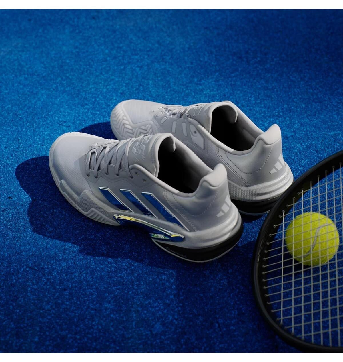 کفش تنیس مردانه adidas نسخه نقرهای مدل Barricade 13 کفش تنیس مردانه adidas نسخه نقرهای مدل Barricade 13