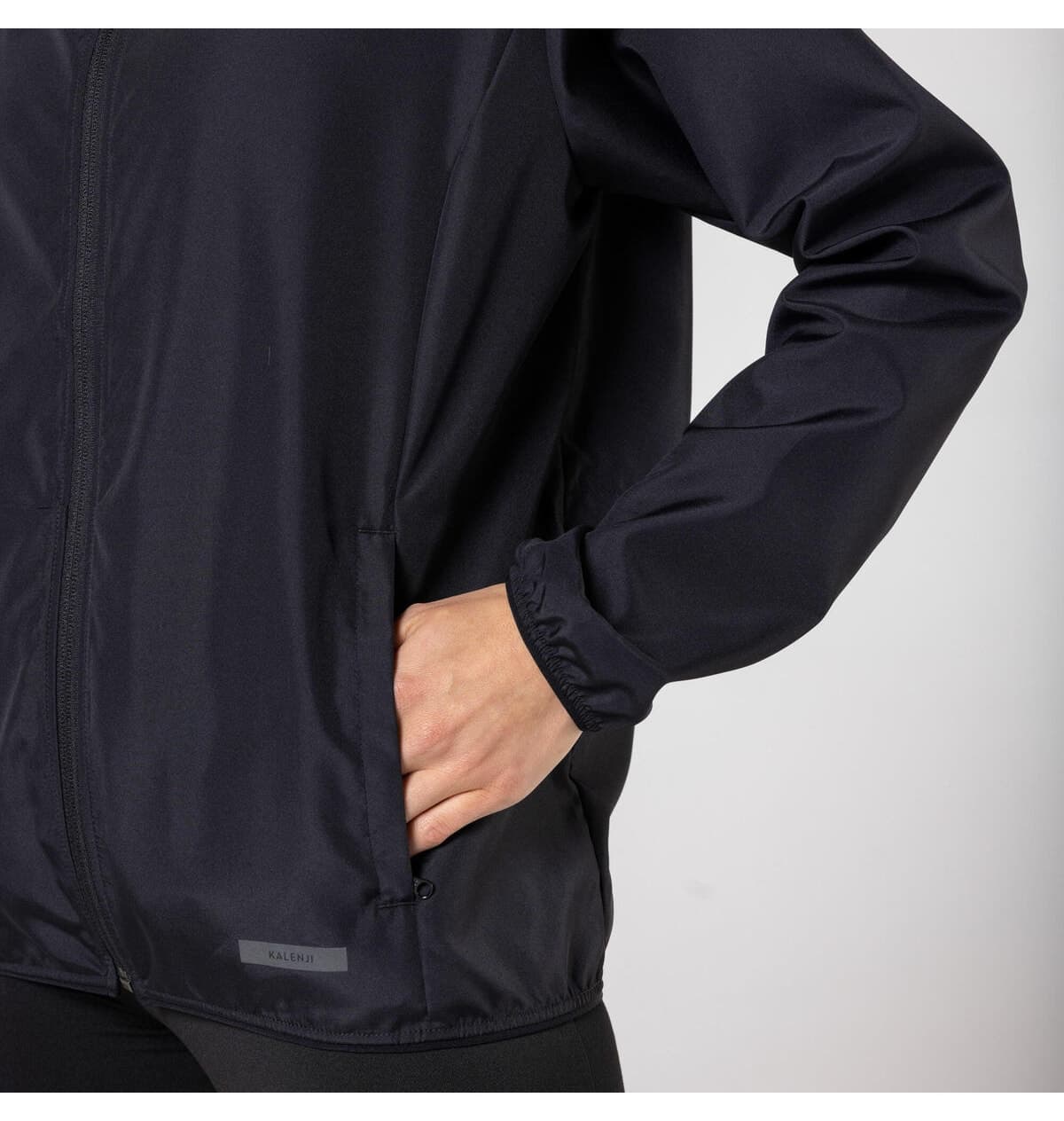 بادگیر زنانه Decathlon Kiprun مخصوص دویدن سیاه مدل Run 100 Wind بادگیر زنانه Decathlon Kiprun مخصوص دویدن سیاه مدل Run 100 Wind