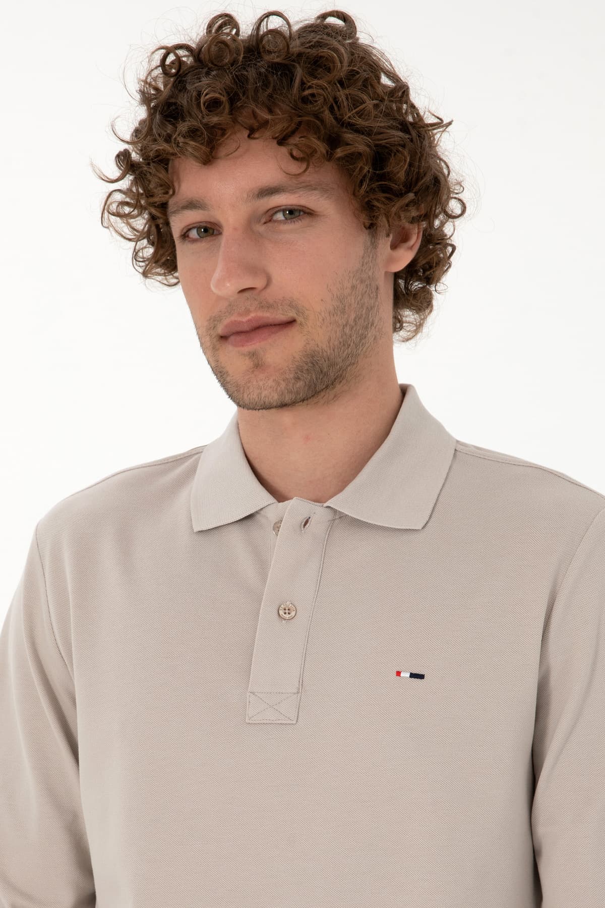 سوئیشرت مردانه U.S. Polo Assn. فیت معمولی یقه پولو سنگی ساده مدل 50315941-VR049 سوئیشرت مردانه U.S. Polo Assn. فیت معمولی یقه پولو سنگی ساده مدل 50315941-VR049