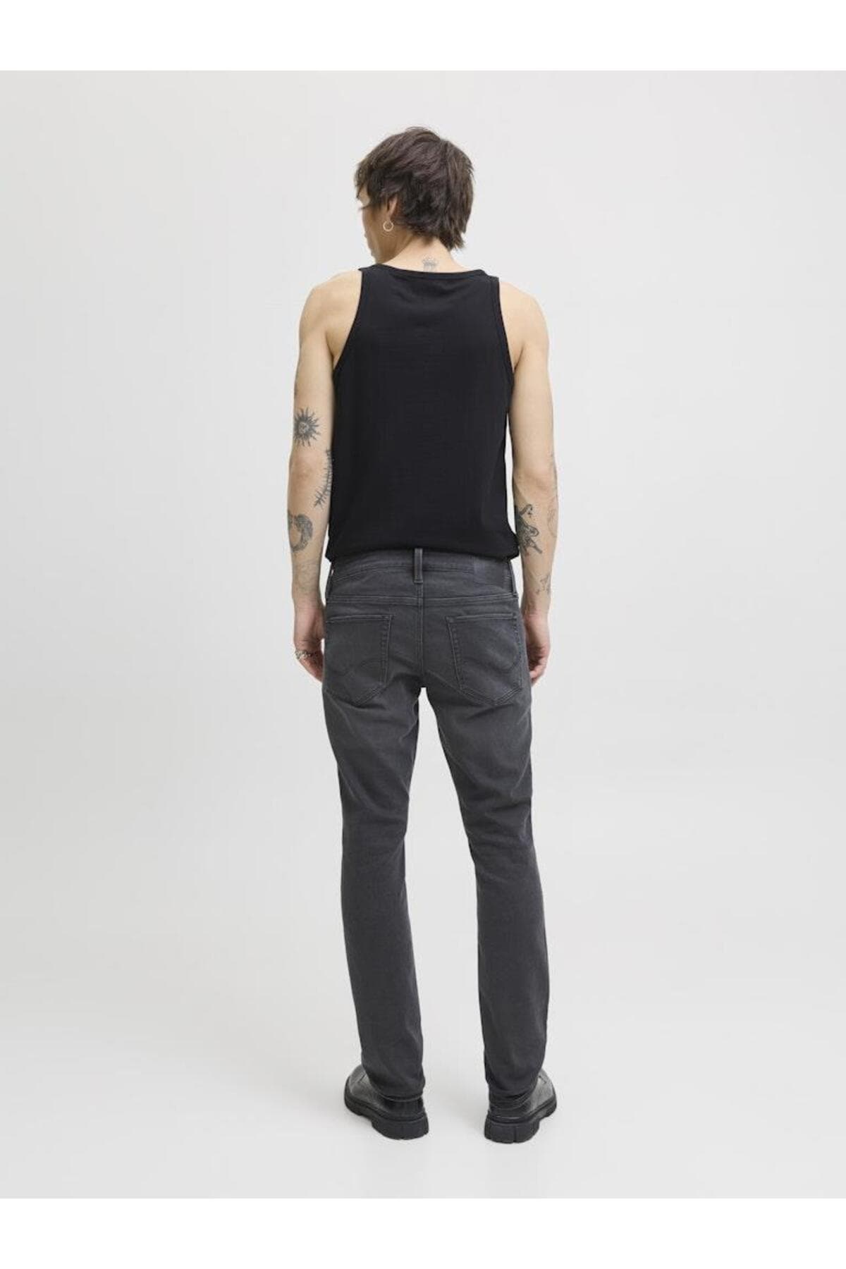 شلوار جین مردانه Jack & Jones مدل JJIMIKE FOX SQ 426 NOOS شلوار جین مردانه Jack & Jones مدل JJIMIKE FOX SQ 426 NOOS