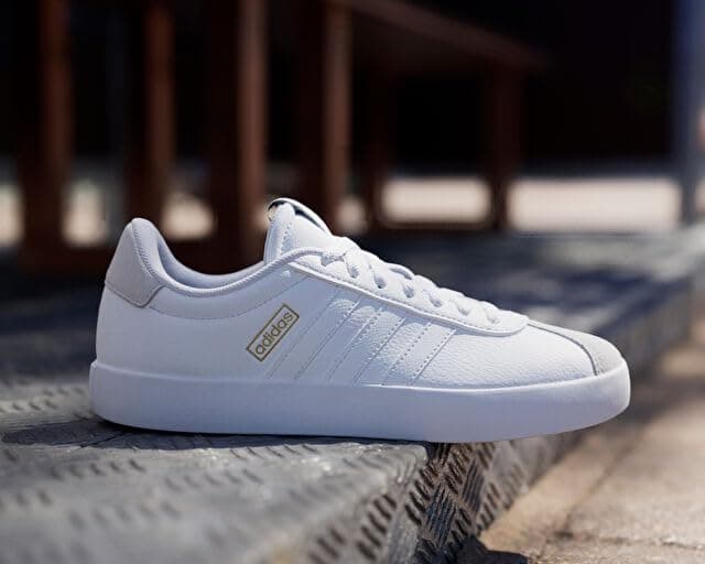 کفش زنانه adidas مدل VL COURT 3.0 کفش زنانه adidas مدل VL COURT 3.0