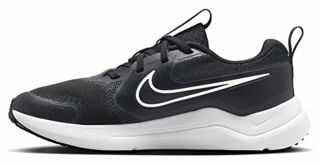 کفش ورزشی زنانه Nike مشکی بندی با پارچه بافت ساده و کف لاستیکی کفش ورزشی زنانه Nike مشکی بندی با پارچه بافت ساده و کف لاستیکی