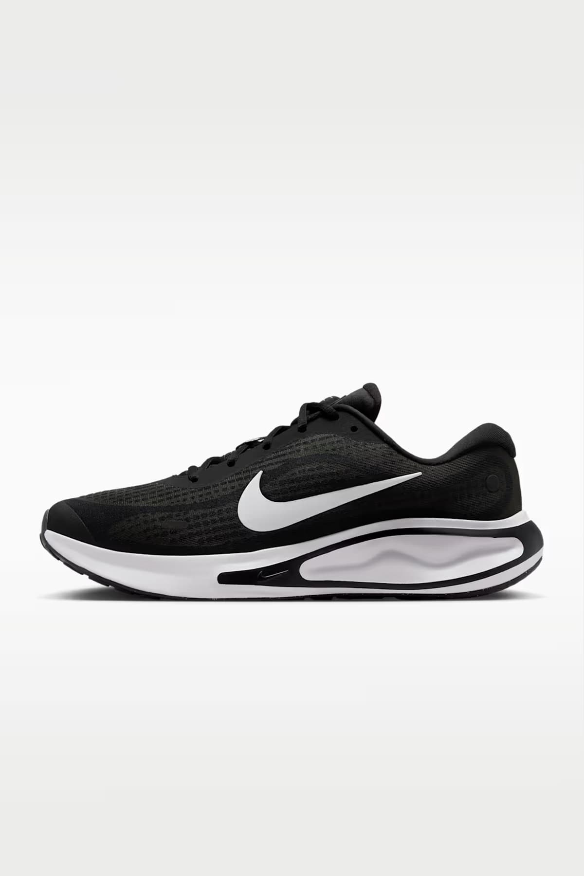 کفش ورزشی مردانه Nike Journey Run دویدن سبک و راحت مدل FN0228-001 کفش ورزشی مردانه Nike Journey Run دویدن سبک و راحت مدل FN0228-001