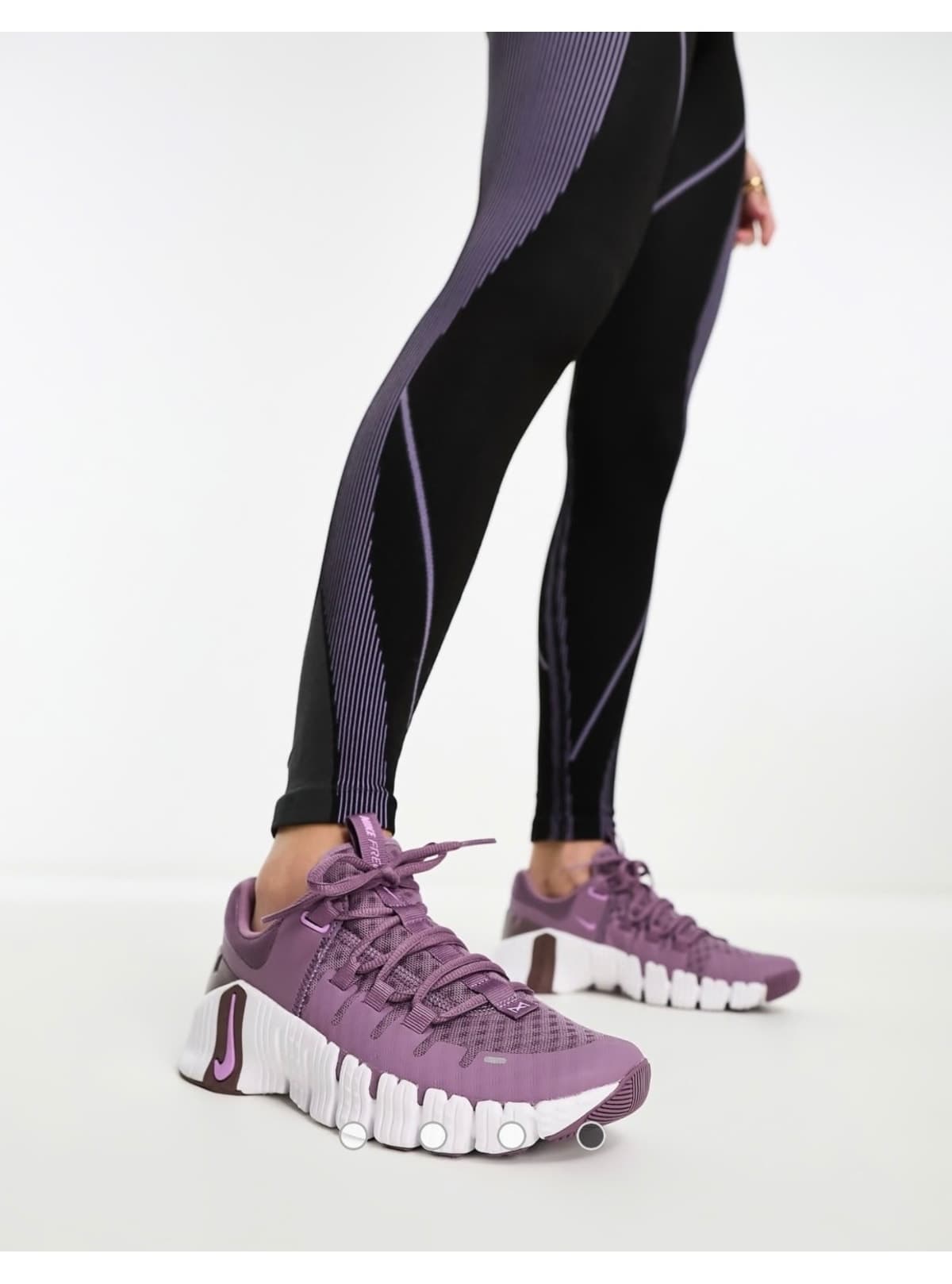 کفش تمرینی زنانه Nike Free Metcon 5 کفش تمرینی زنانه Nike Free Metcon 5