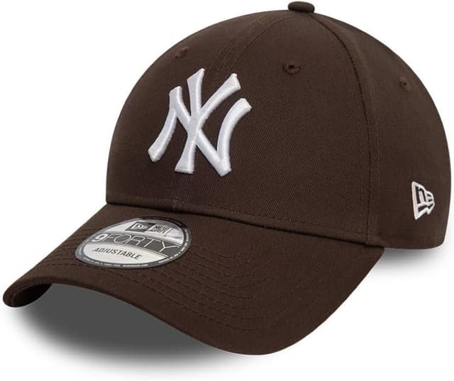 کلاه زنانه New Era طرح New York Yankees رنگ قهوهای مدل 9FORTY کلاه زنانه New Era طرح New York Yankees رنگ قهوهای مدل 9FORTY
