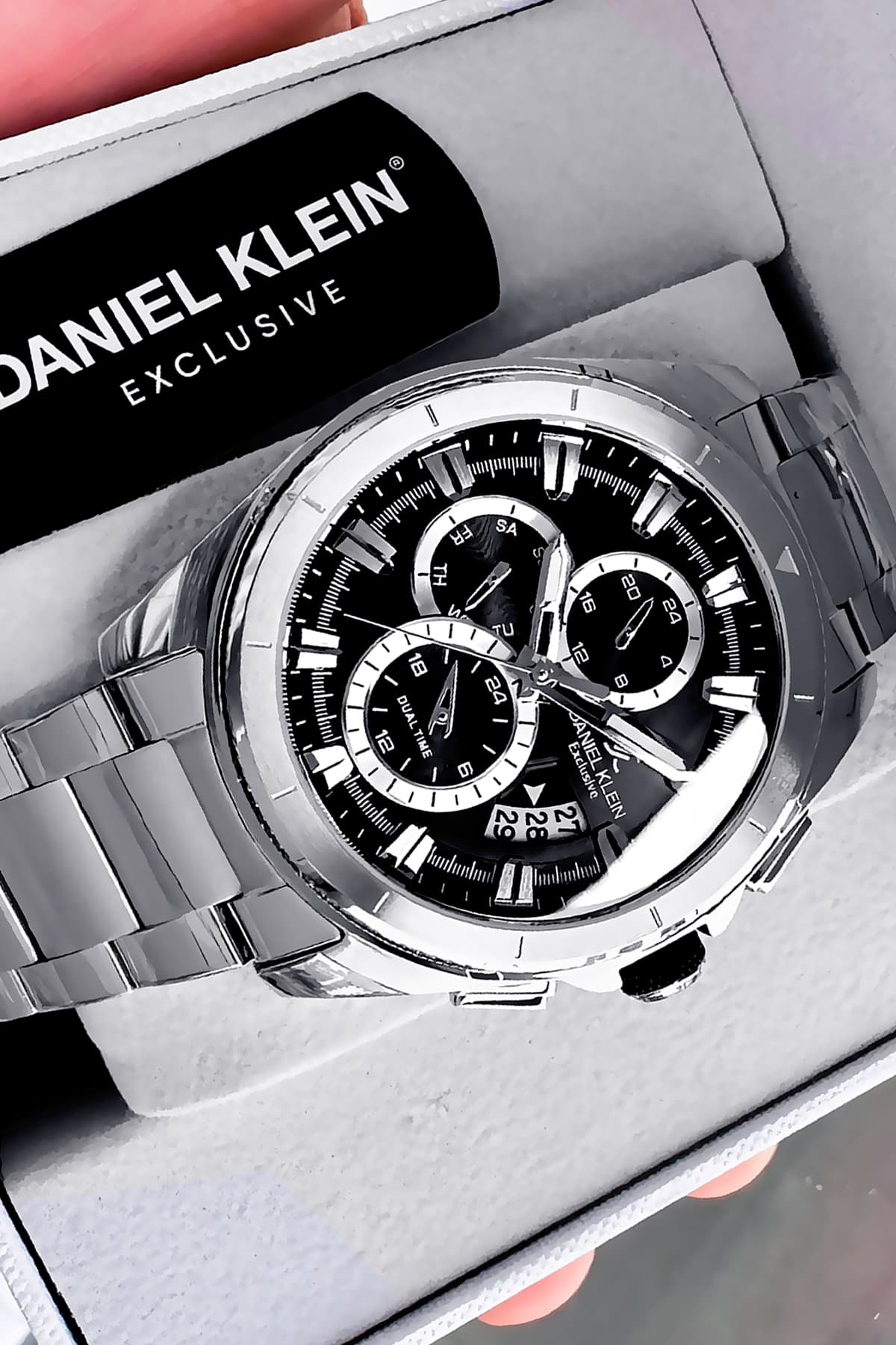 ساعت مچی مردانه Daniel Klein عملکرد کامل بند فولادی نقرهای مدل DKE2049C1 ساعت مچی مردانه Daniel Klein عملکرد کامل بند فولادی نقرهای مدل DKE2049C1