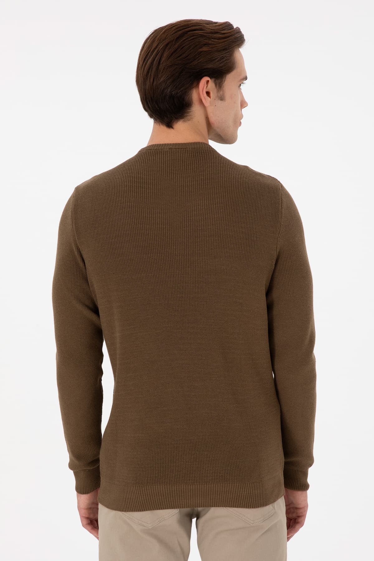 پلیور مردانه U.S. Polo Assn. Slim Fit یقه گرد خاکی ساده مدل 50298282-VR027 پلیور مردانه U.S. Polo Assn. Slim Fit یقه گرد خاکی ساده مدل 50298282-VR027