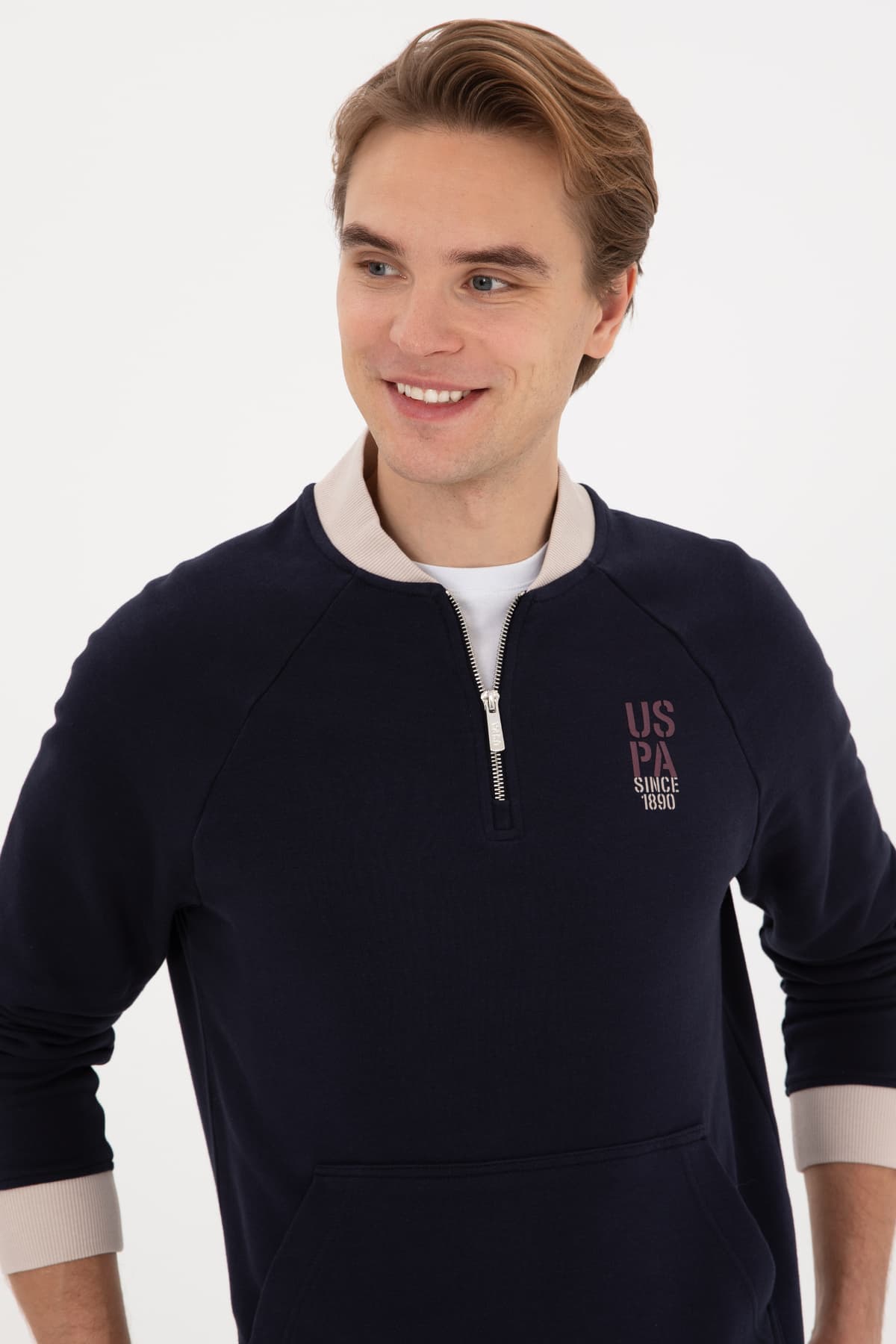 سوئیشرت مردانه U.S. Polo Assn. نیم زیپ کامفورت فیت سرمهای بیسیک مدل 50316303-VR033 سوئیشرت مردانه U.S. Polo Assn. نیم زیپ کامفورت فیت سرمهای بیسیک مدل 50316303-VR033