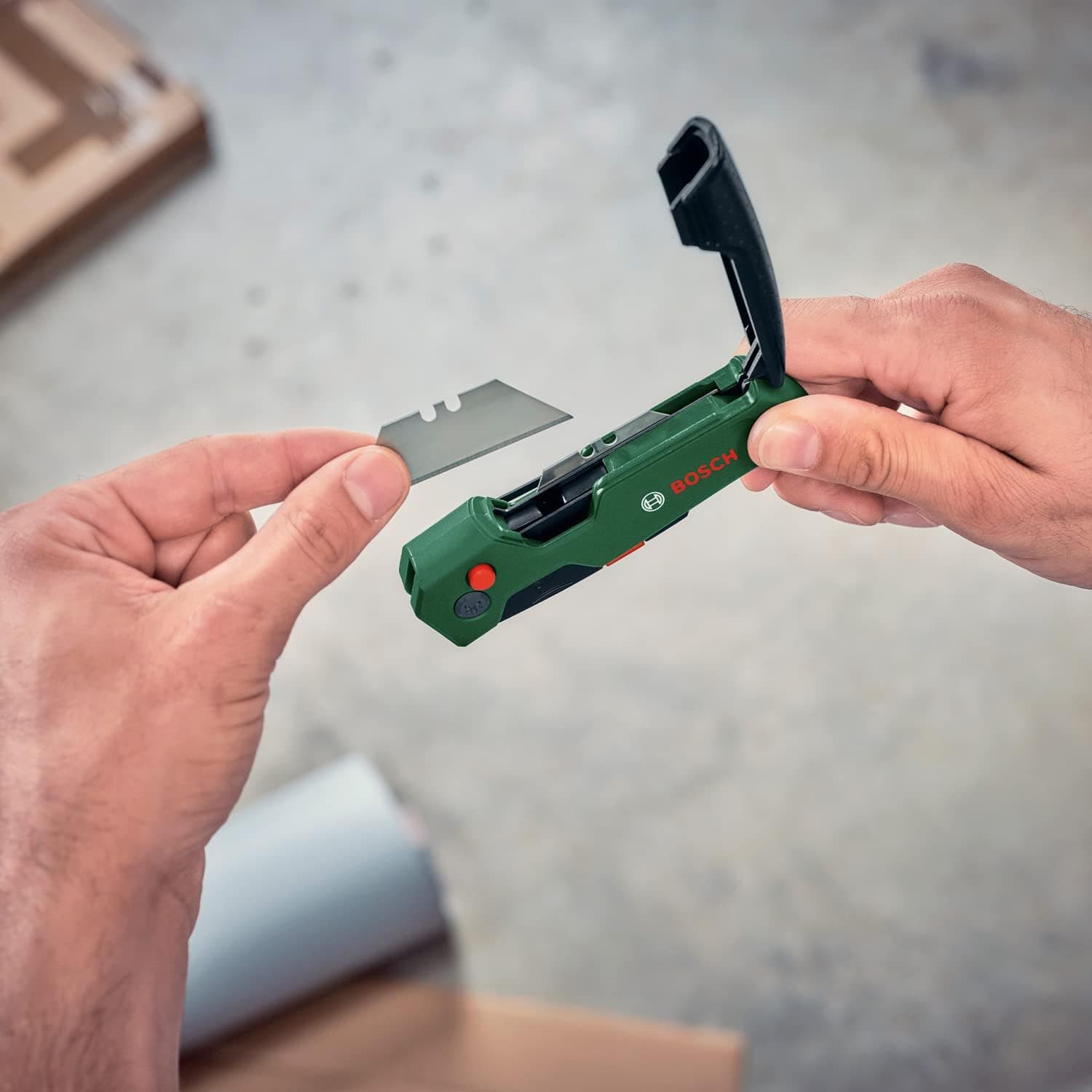 چاقوی ماکت تاشو Bosch چاقوی ماکت تاشو Bosch