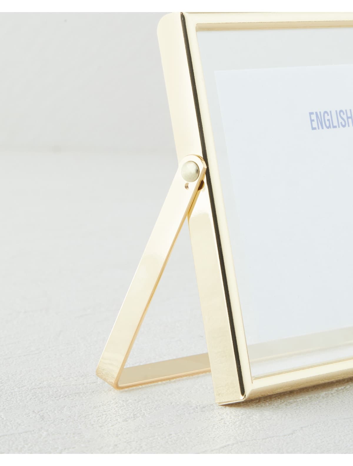 قاب عکس English Home طلایی 10x15 cm مدل Elsie قاب عکس English Home طلایی 10x15 cm مدل Elsie