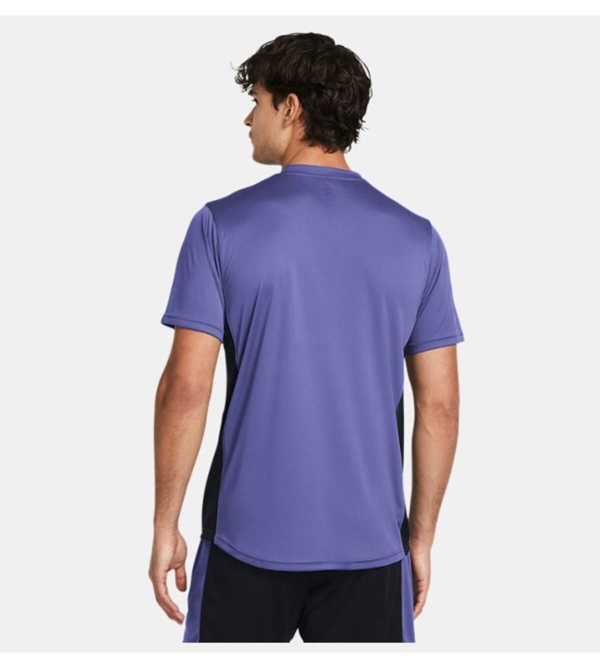 تیشرت مردانه Under Armour آستین کوتاه تمرینی UA Challenger مدل 1379589-561 تیشرت مردانه Under Armour آستین کوتاه تمرینی UA Challenger مدل 1379589-561