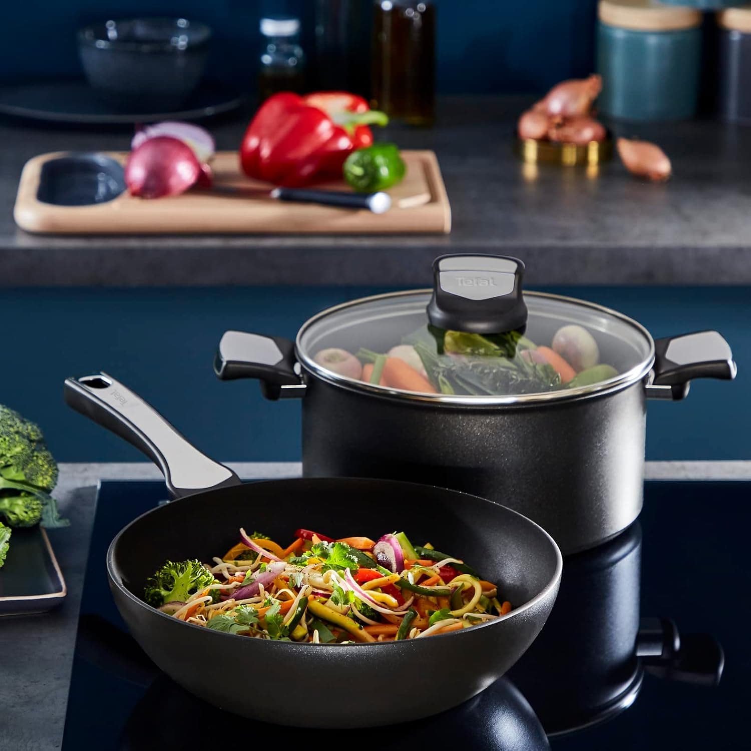 تاوه Tefal با کف القایی مدل UnlimitedOne 6X 24 cm تاوه Tefal با کف القایی مدل UnlimitedOne 6X 24 cm